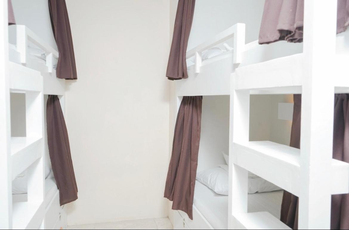 The A Hostel Balabag  المظهر الخارجي الصورة