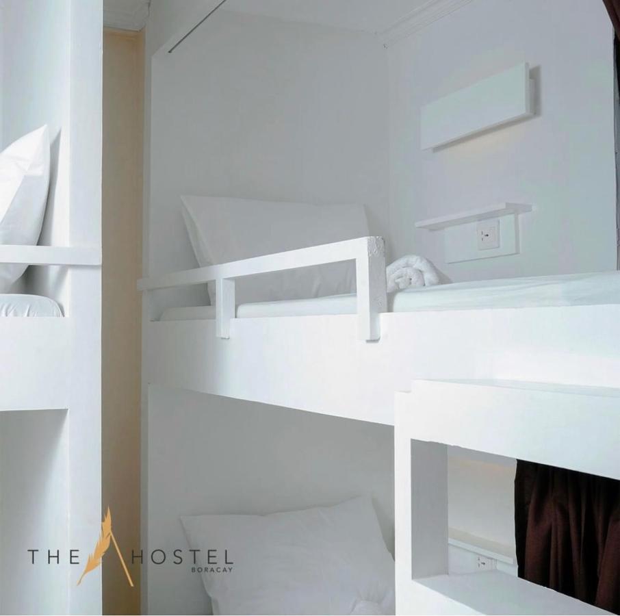 The A Hostel Balabag  المظهر الخارجي الصورة